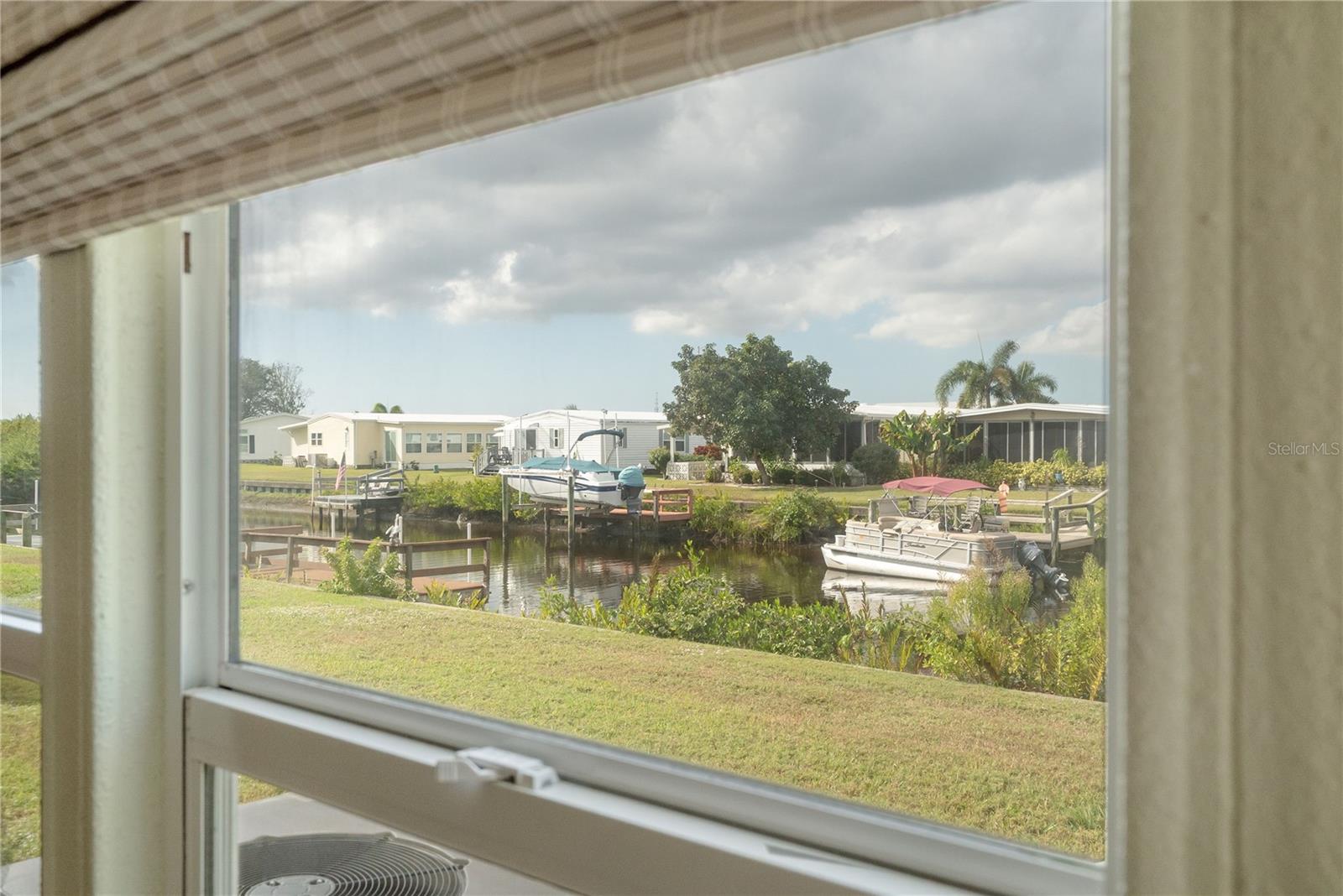 Image 21 of 48 For 712 Blackburn Boulevard