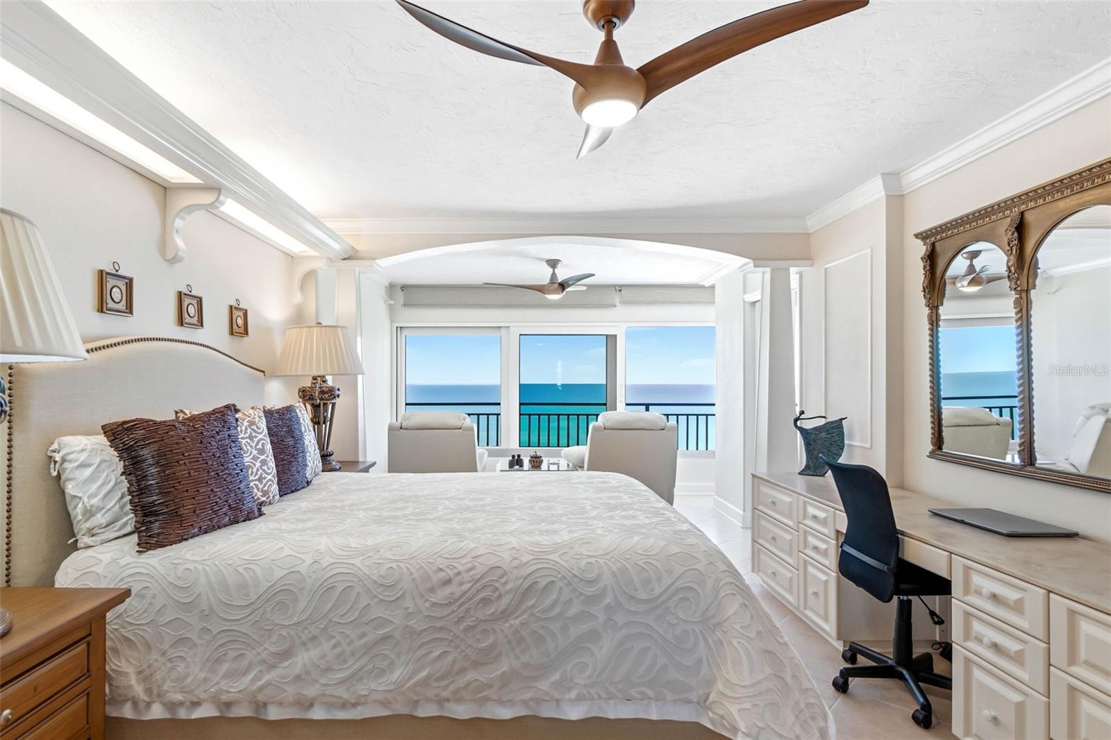 Image 19 of 58 For 19 Whispering Sands Drive 1204