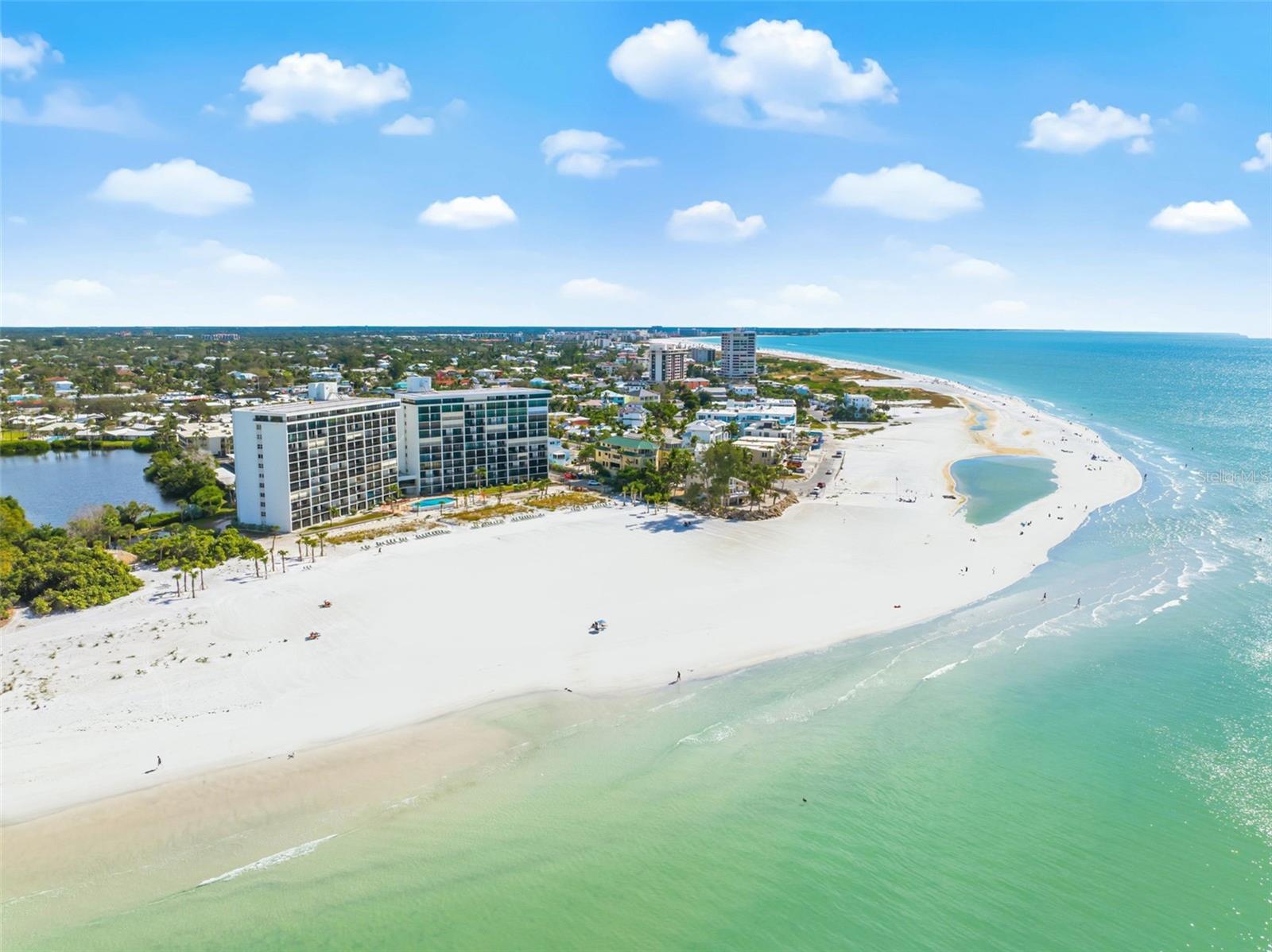 Image 2 of 58 For 19 Whispering Sands Drive 1204