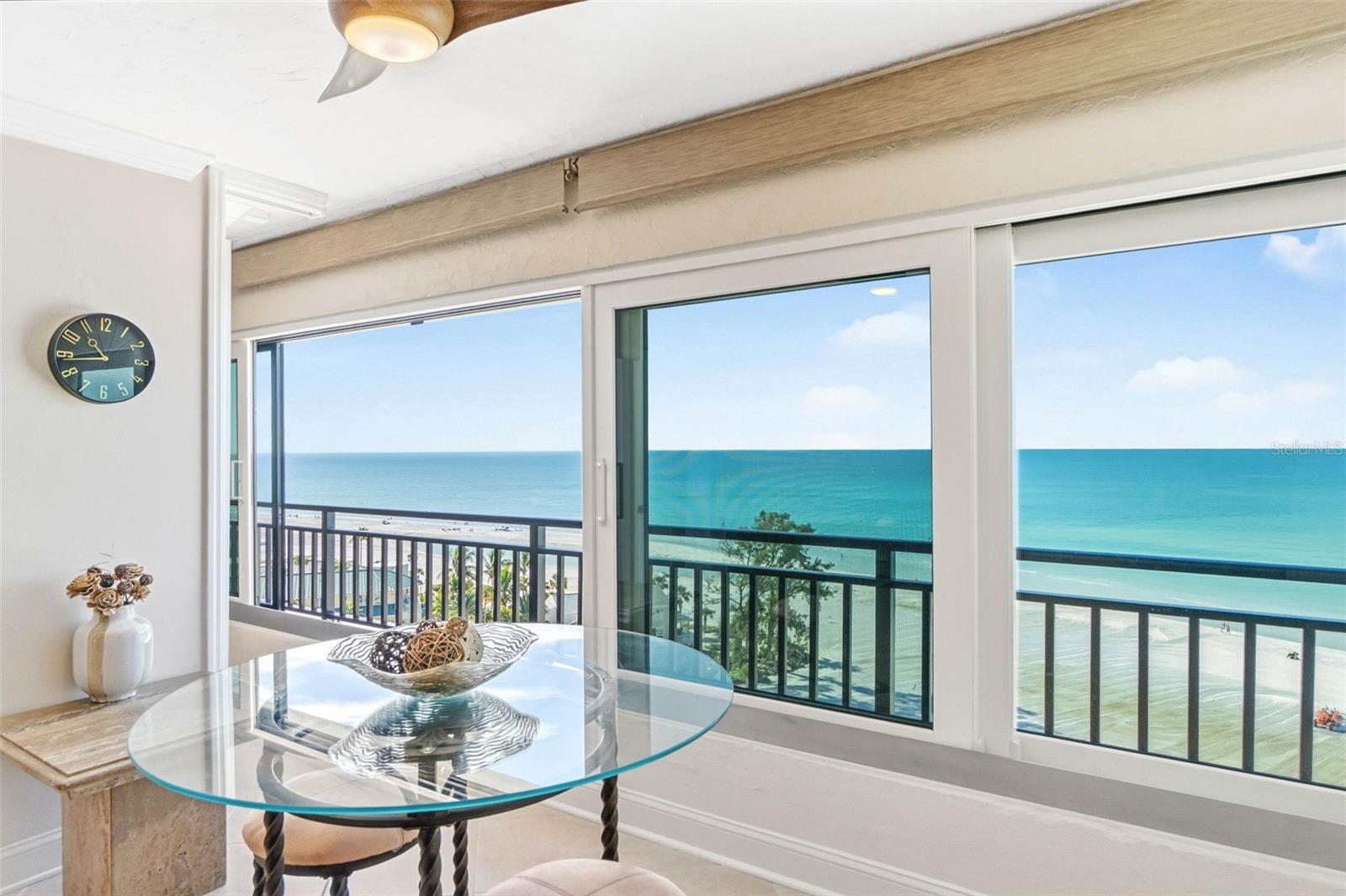 Image 25 of 58 For 19 Whispering Sands Drive 1204