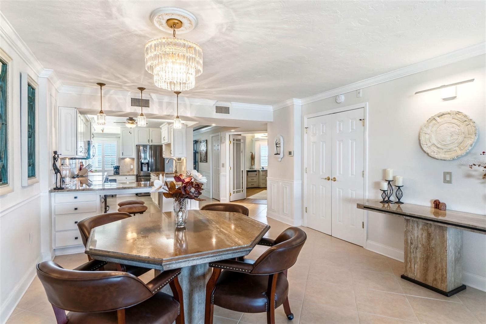 Image 32 of 58 For 19 Whispering Sands Drive 1204