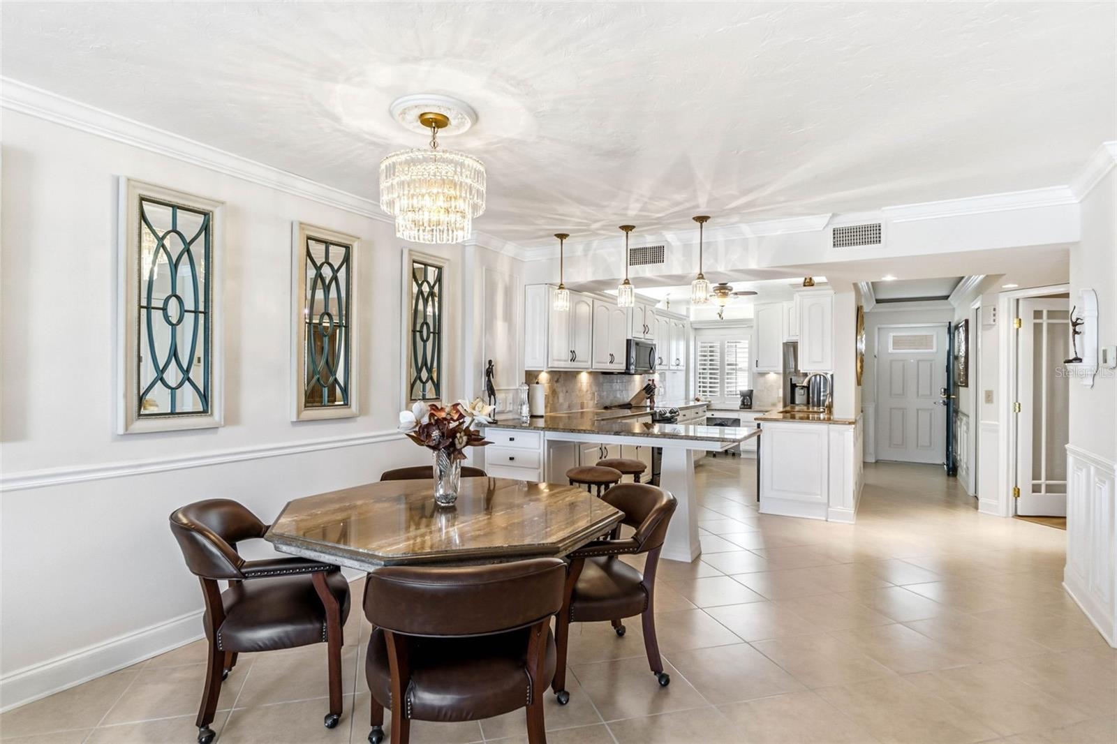 Image 35 of 58 For 19 Whispering Sands Drive 1204