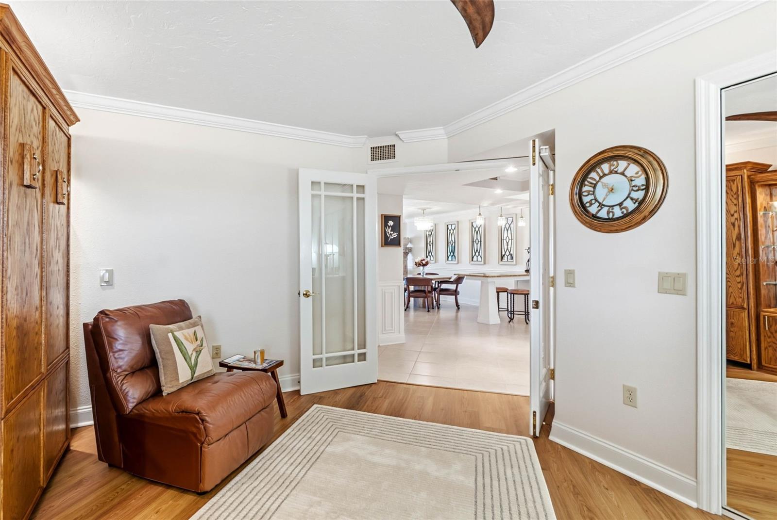 Image 38 of 58 For 19 Whispering Sands Drive 1204