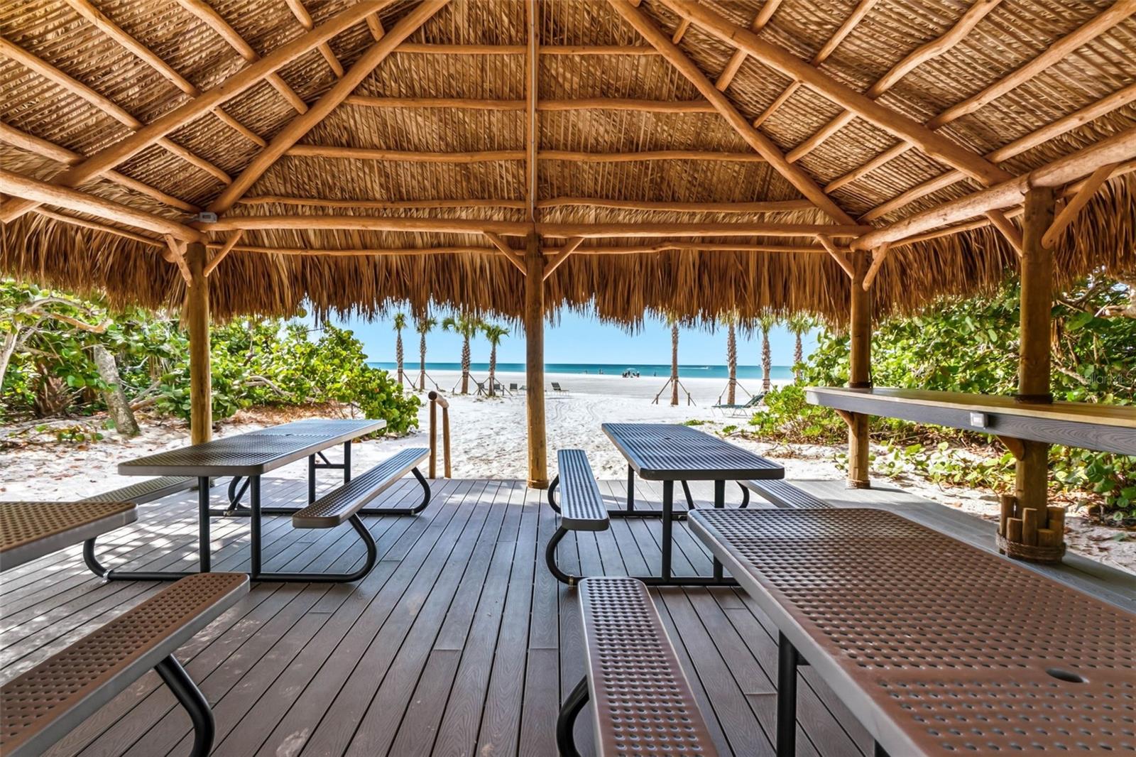 Image 45 of 58 For 19 Whispering Sands Drive 1204