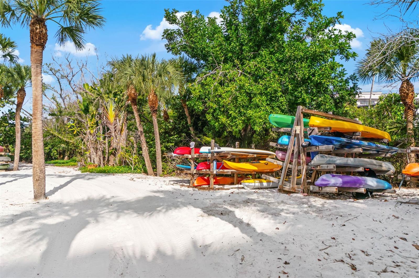 Image 46 of 58 For 19 Whispering Sands Drive 1204