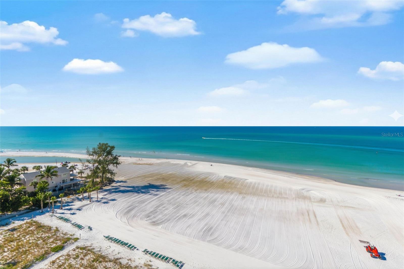 Image 52 of 58 For 19 Whispering Sands Drive 1204