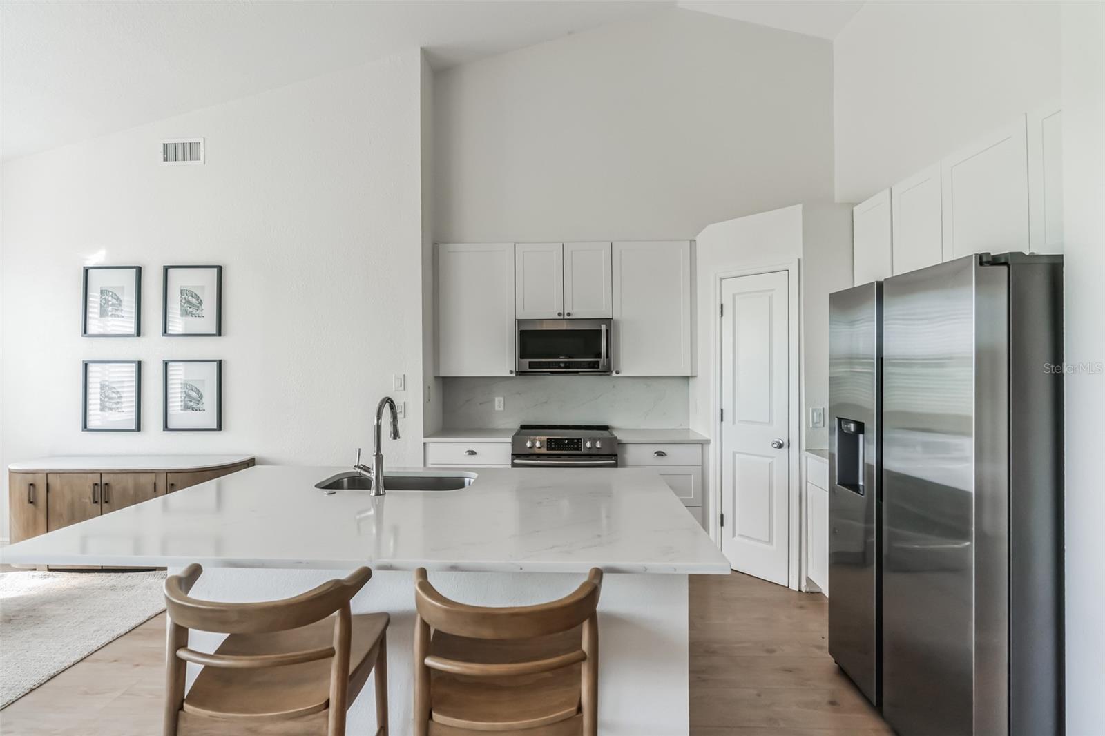 Image 14 of 33 For 2888 Phoenix Palm Terrace