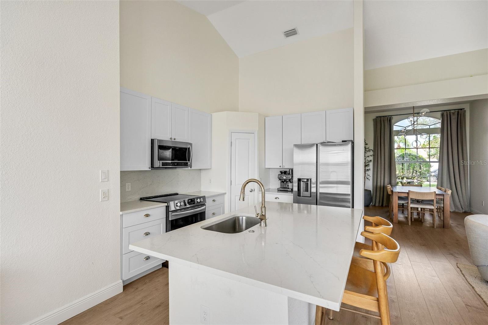 Image 15 of 33 For 2888 Phoenix Palm Terrace