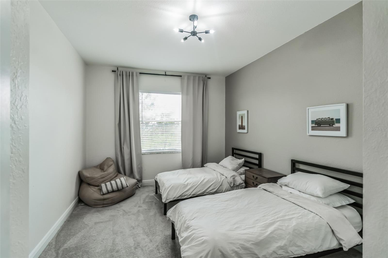 Image 30 of 33 For 2888 Phoenix Palm Terrace