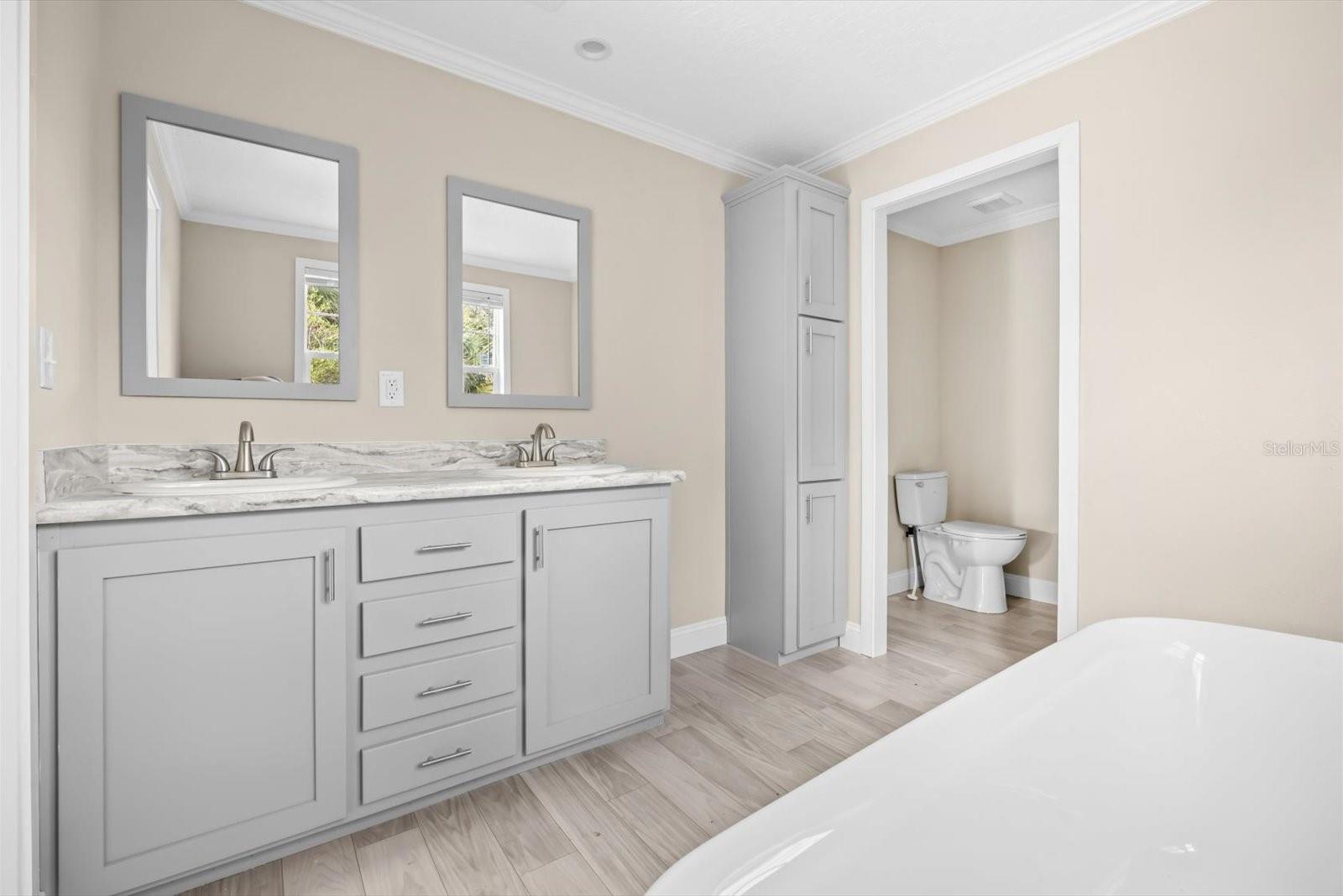 Image 17 of 36 For 15037 284th Street P