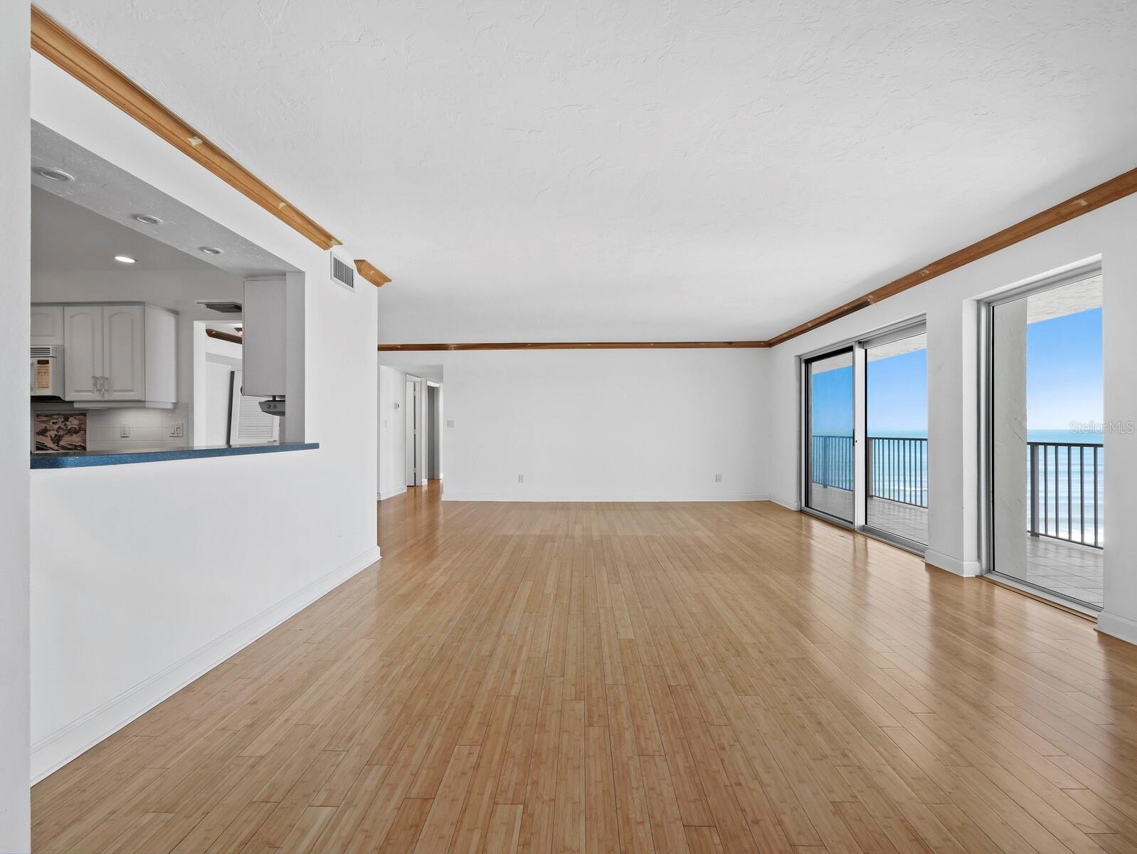 Image 2 of 37 For 2301 Gulf Of Mexico Drive 91n