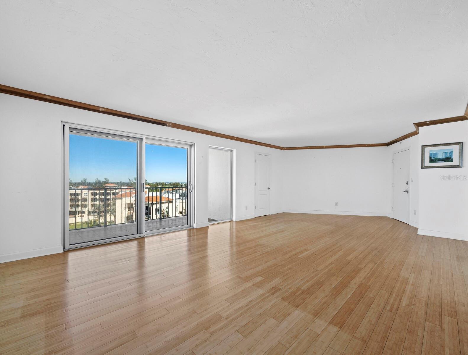 Image 4 of 37 For 2301 Gulf Of Mexico Drive 91n