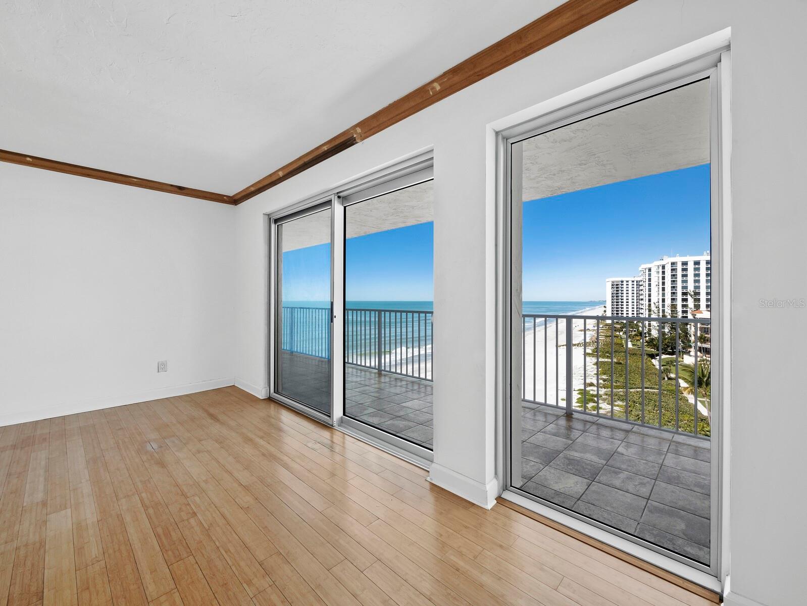 Image 6 of 37 For 2301 Gulf Of Mexico Drive 91n