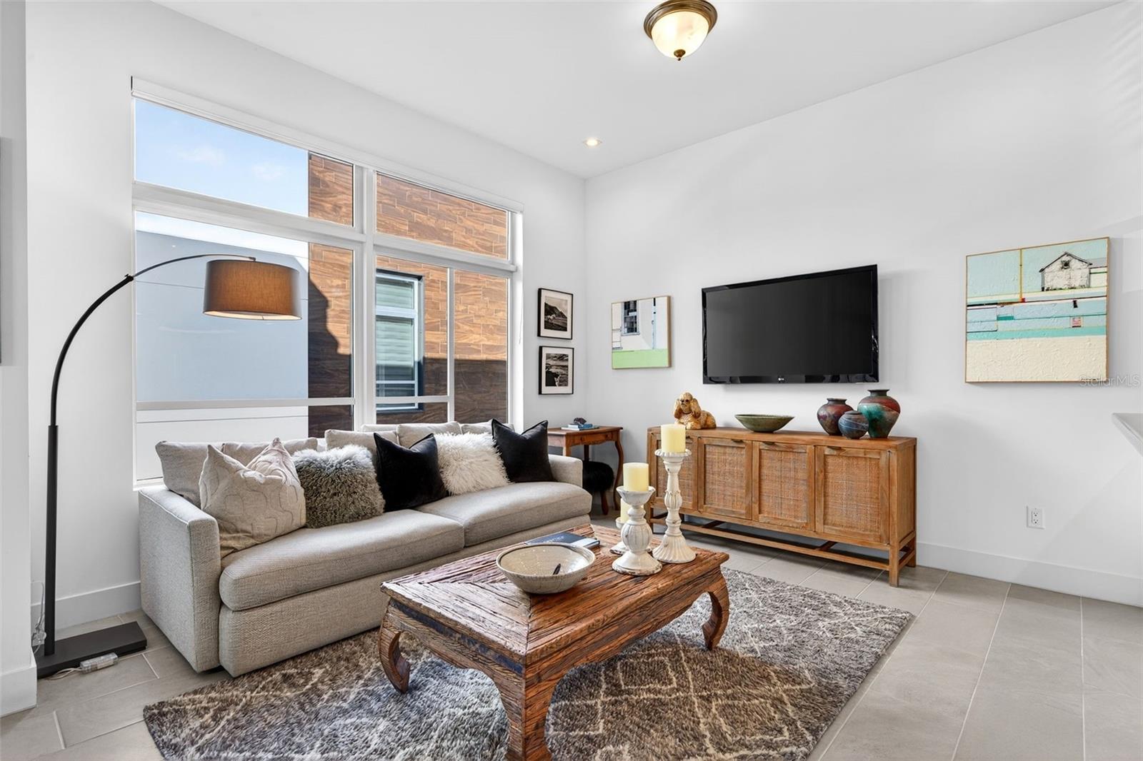 Image 13 of 38 For 234 Cosmopolitan Court