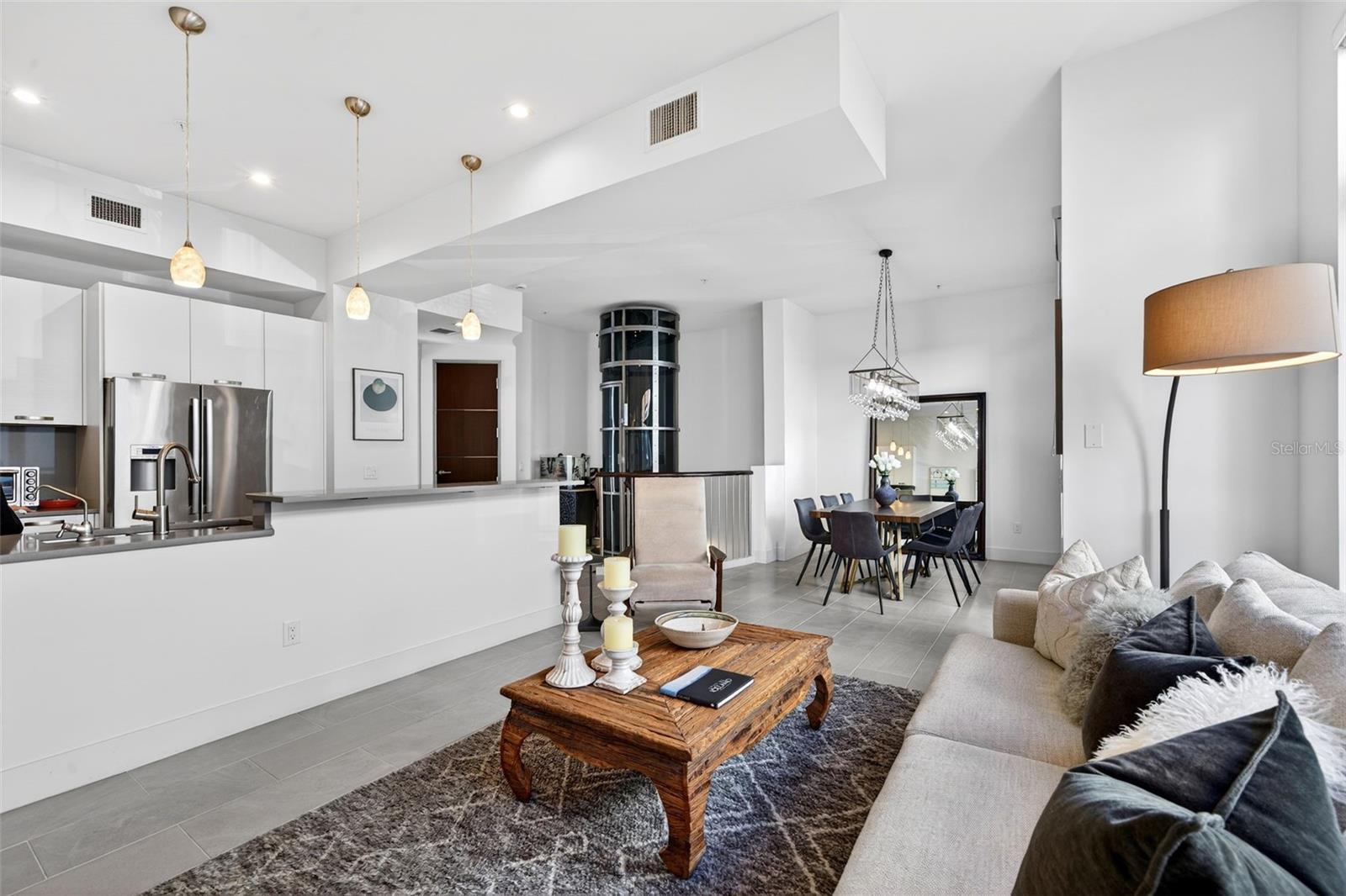 Image 14 of 38 For 234 Cosmopolitan Court