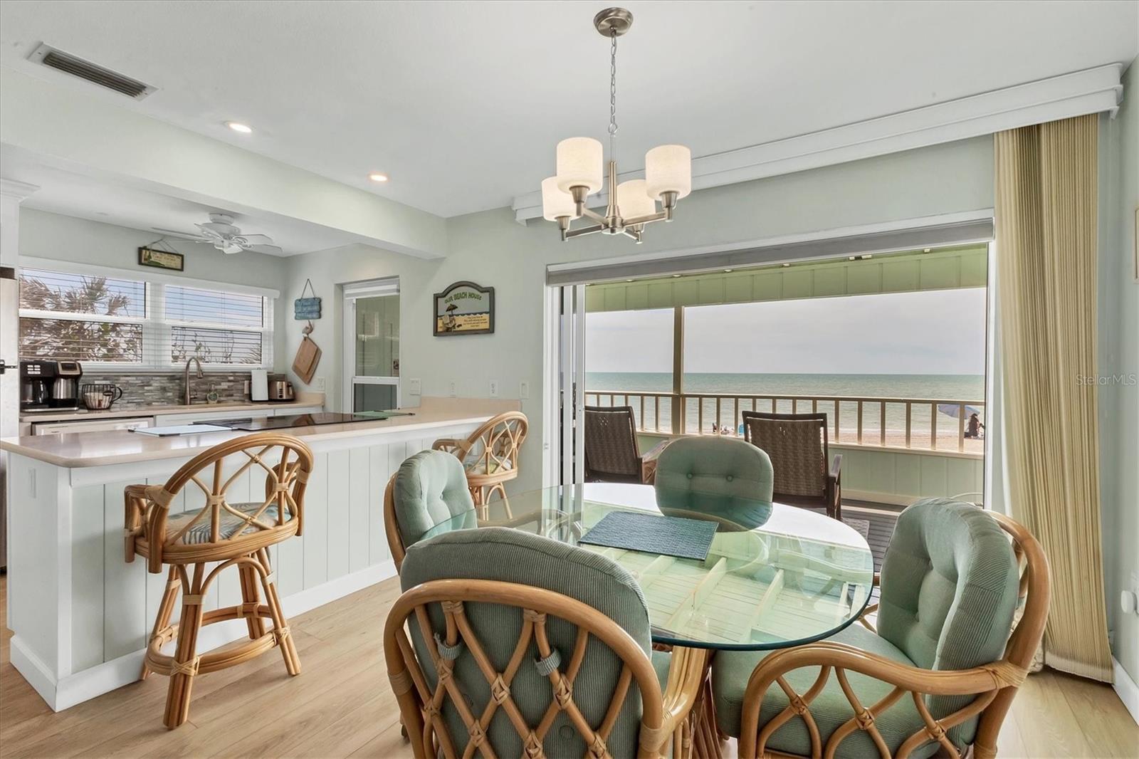 Image 4 of 39 For 2350 Beach Road 1a