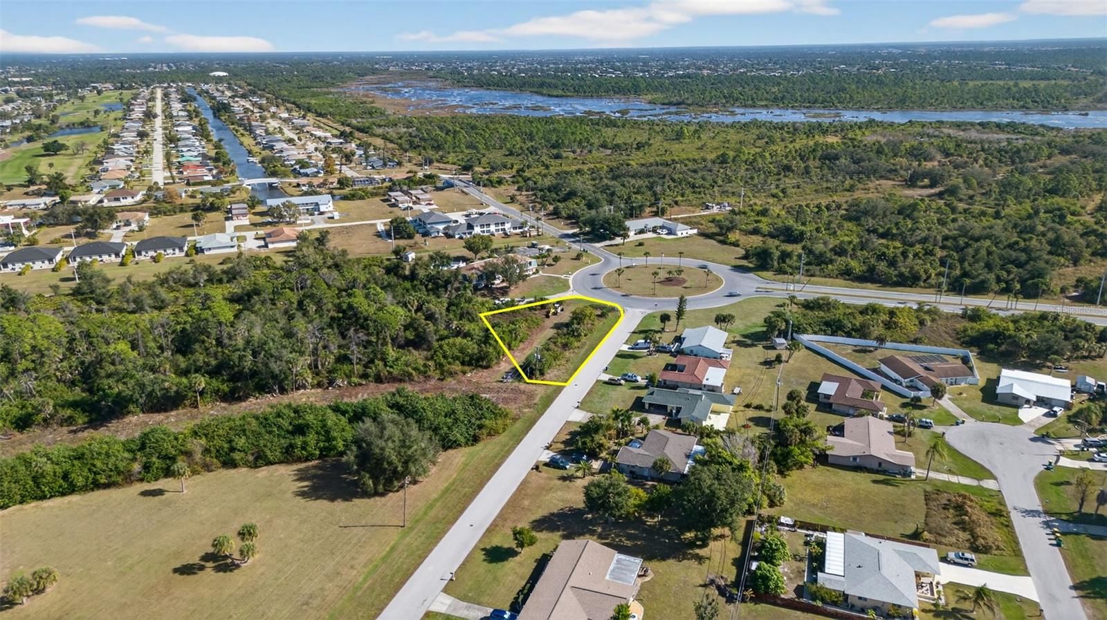 Image 16 of 17 For 3596 Cape Haze Drive