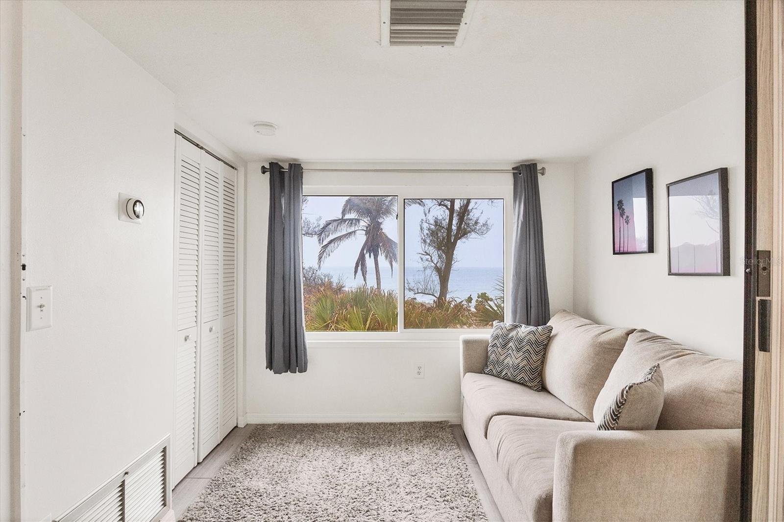 Image 16 of 50 For 2350 Beach Road 1b