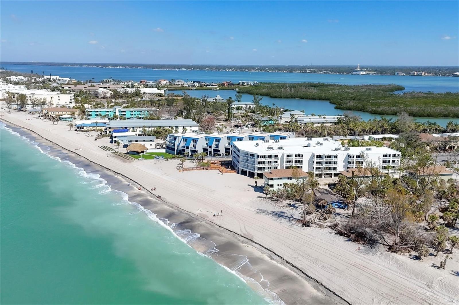 Image 39 of 50 For 2350 Beach Road 1b