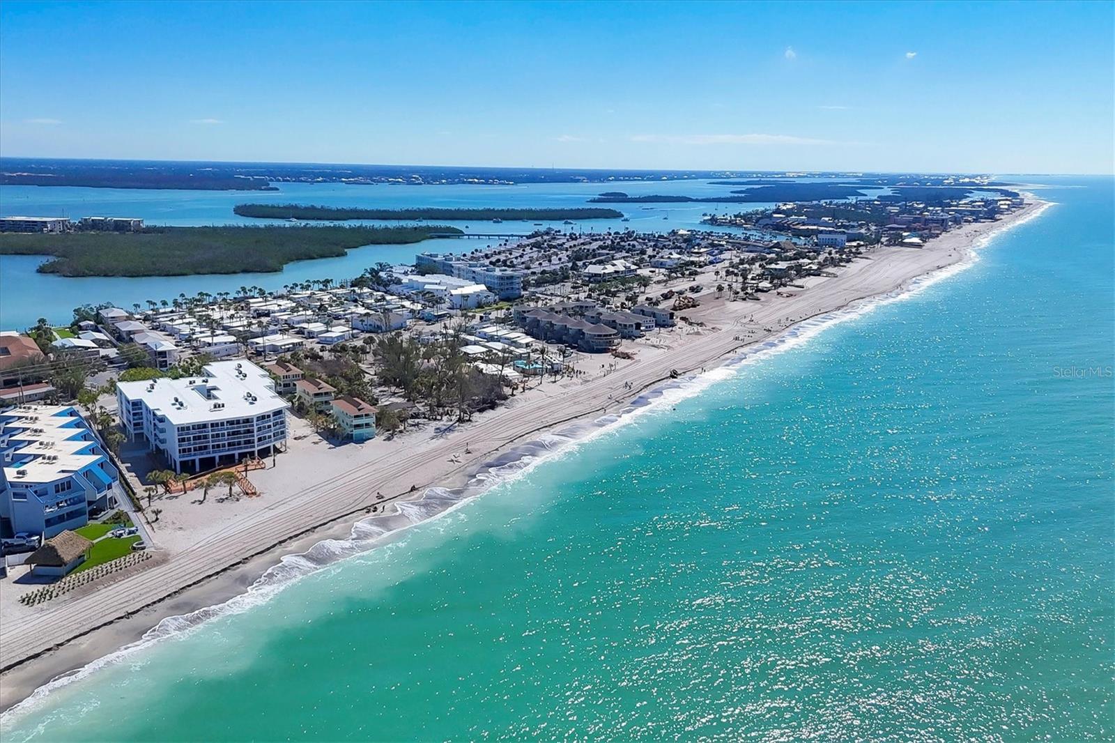 Image 41 of 50 For 2350 Beach Road 1b