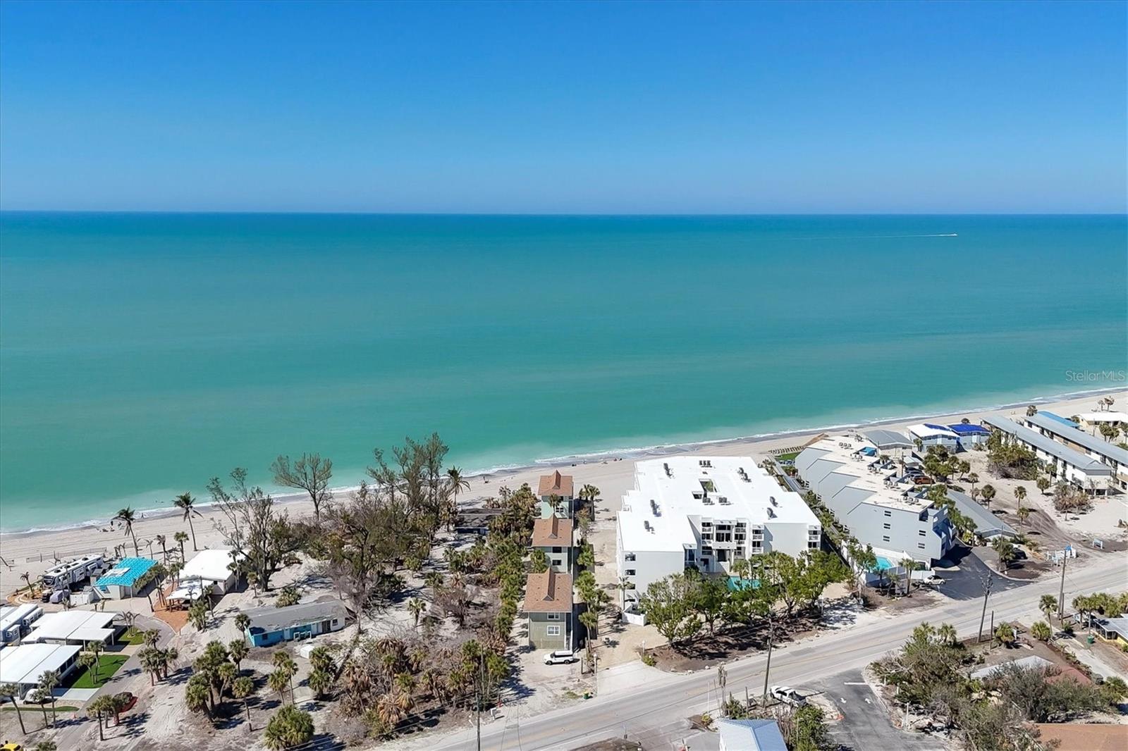 Image 42 of 50 For 2350 Beach Road 1b