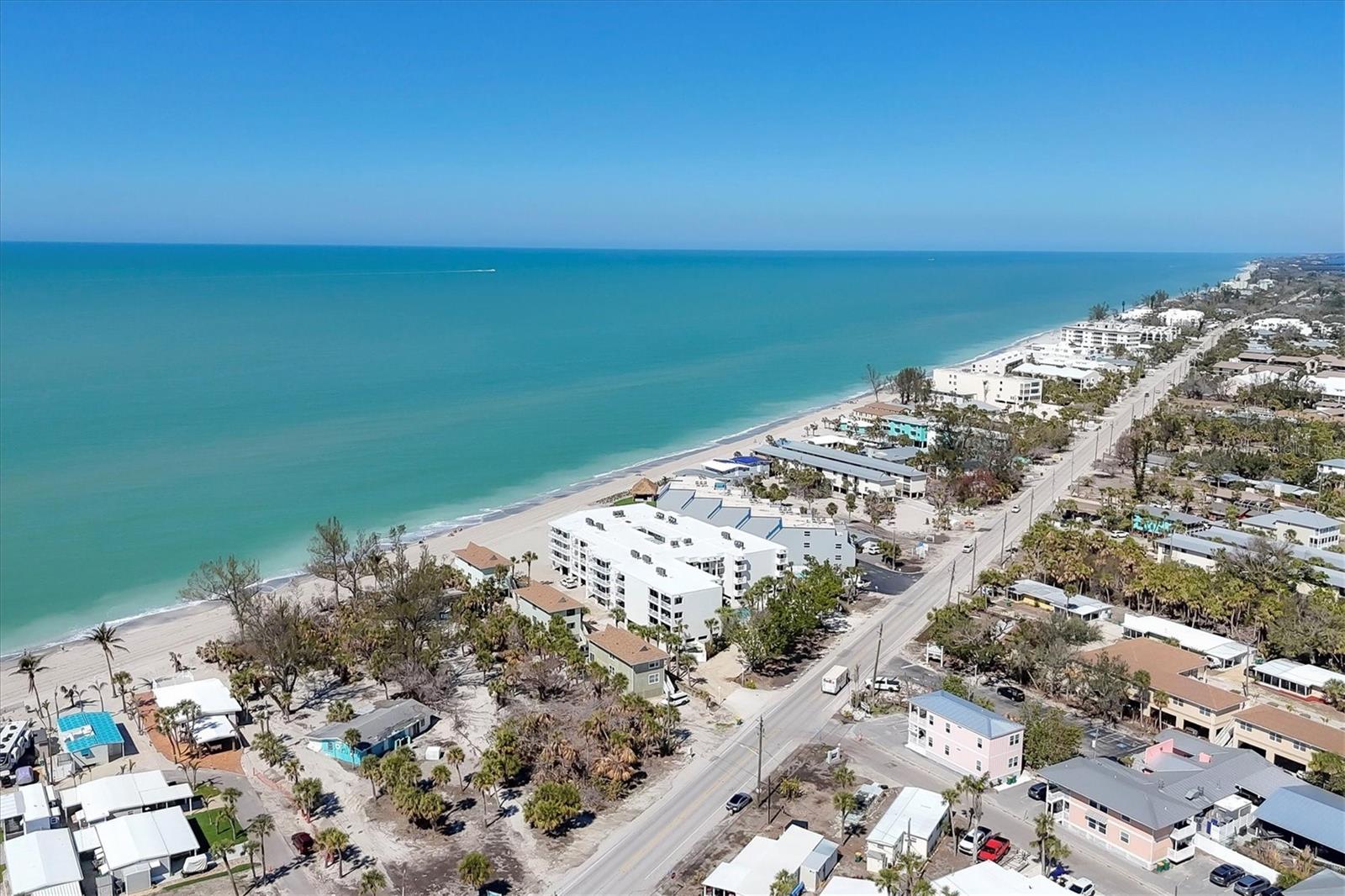 Image 43 of 50 For 2350 Beach Road 1b