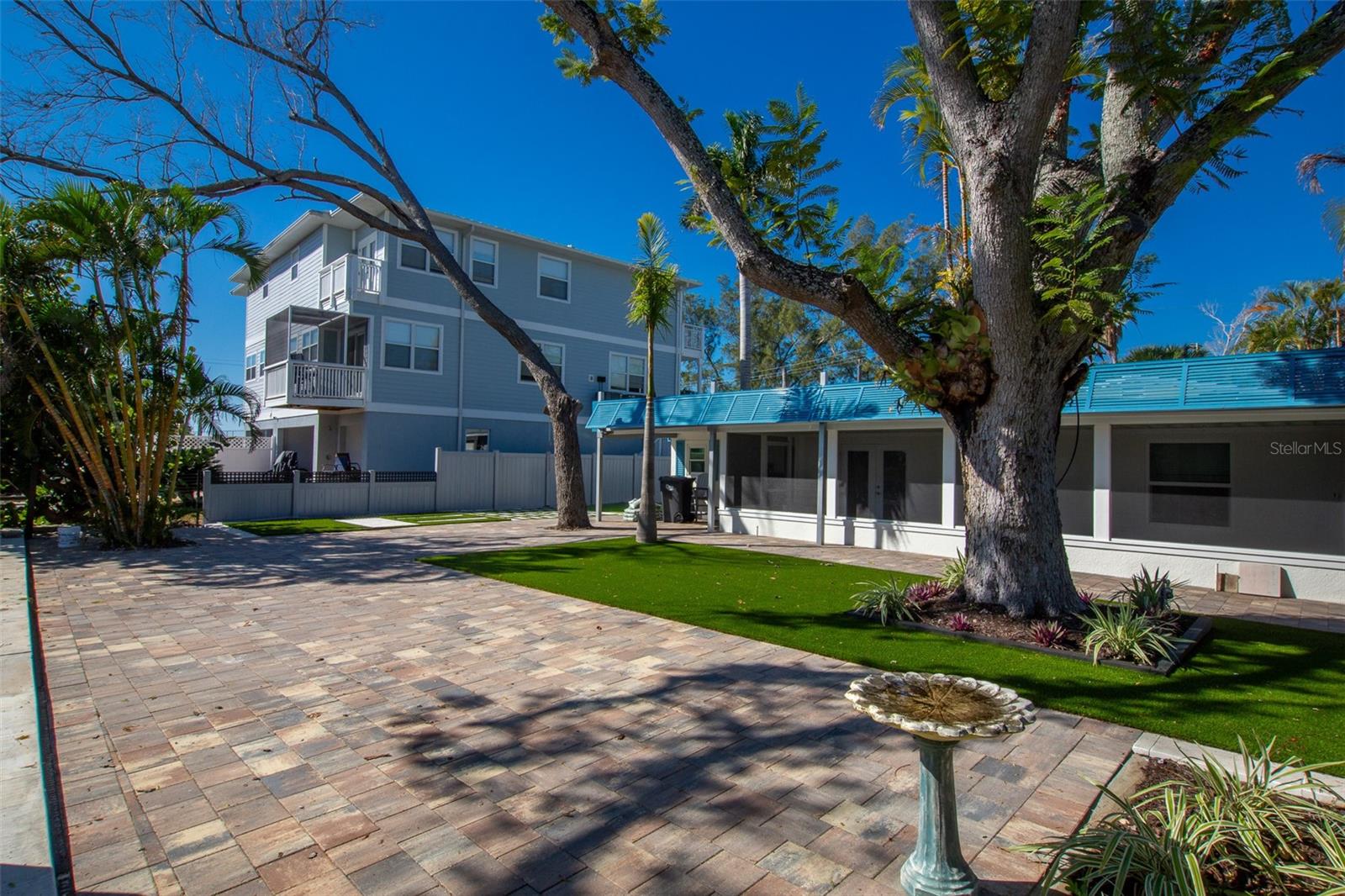 Image 16 of 39 For 4311 126th Street W