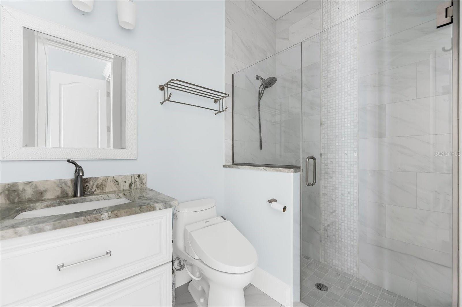 Image 56 of 94 For 511 Bayview Drive