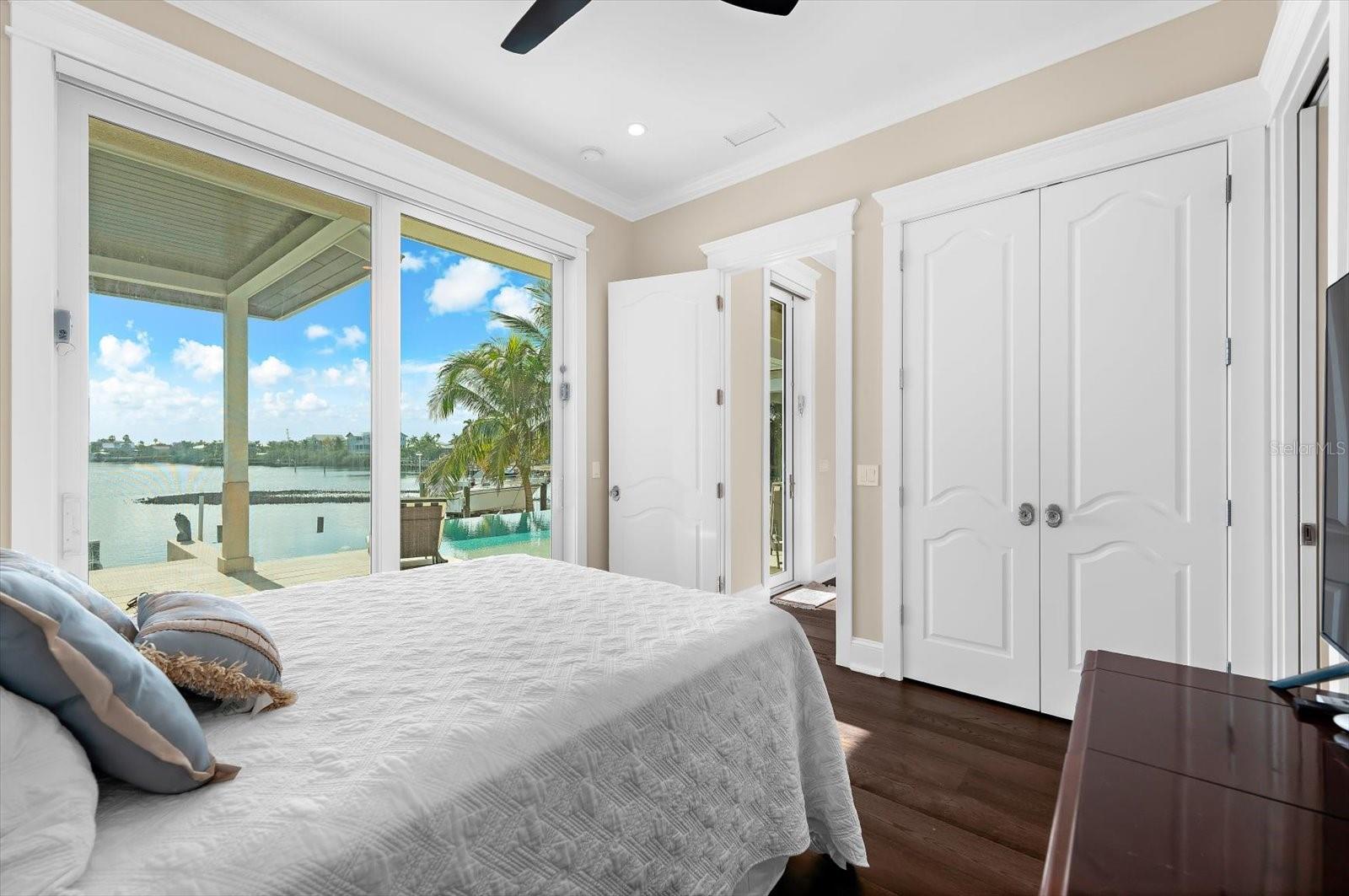 Image 67 of 94 For 511 Bayview Drive