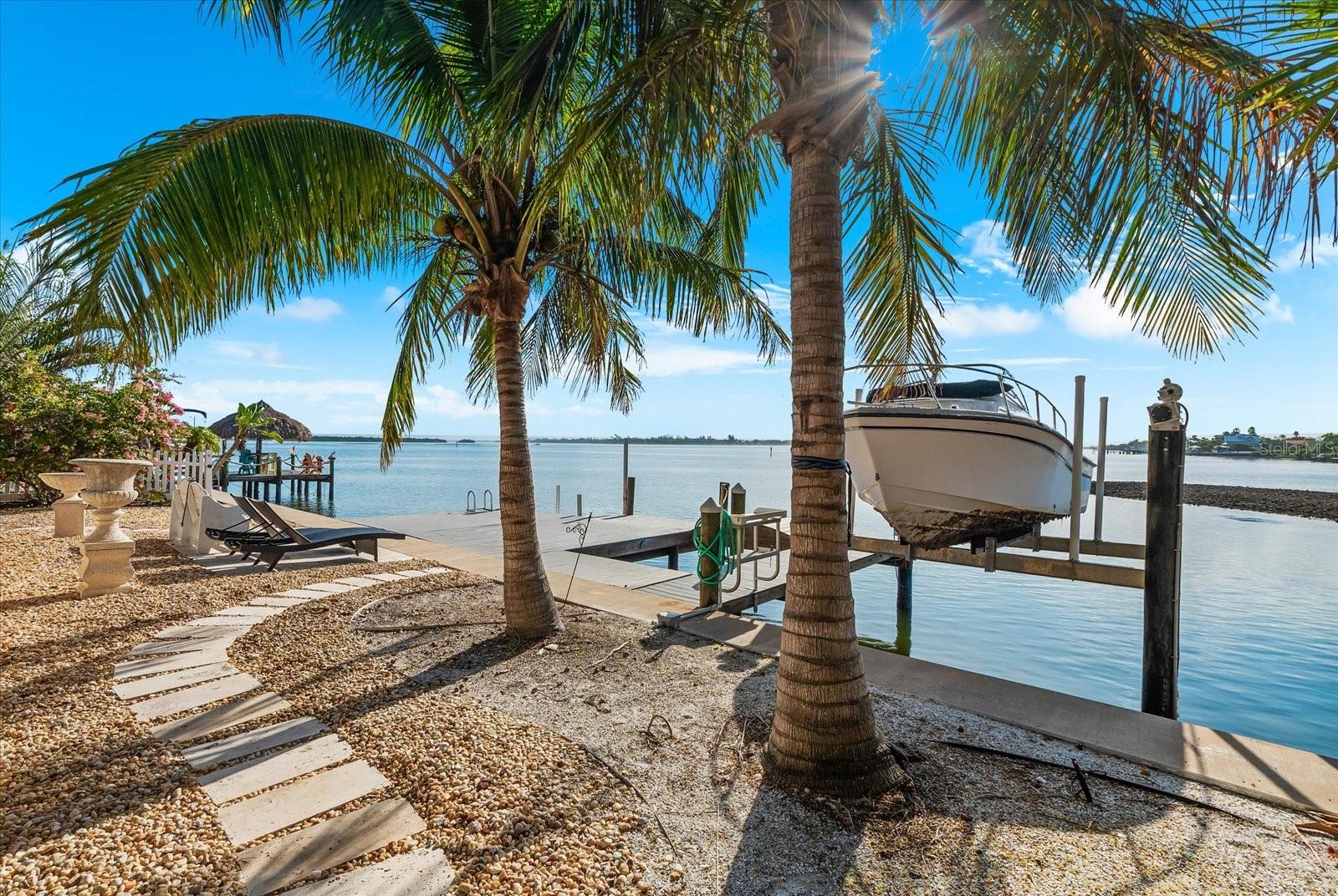 Image 77 of 94 For 511 Bayview Drive