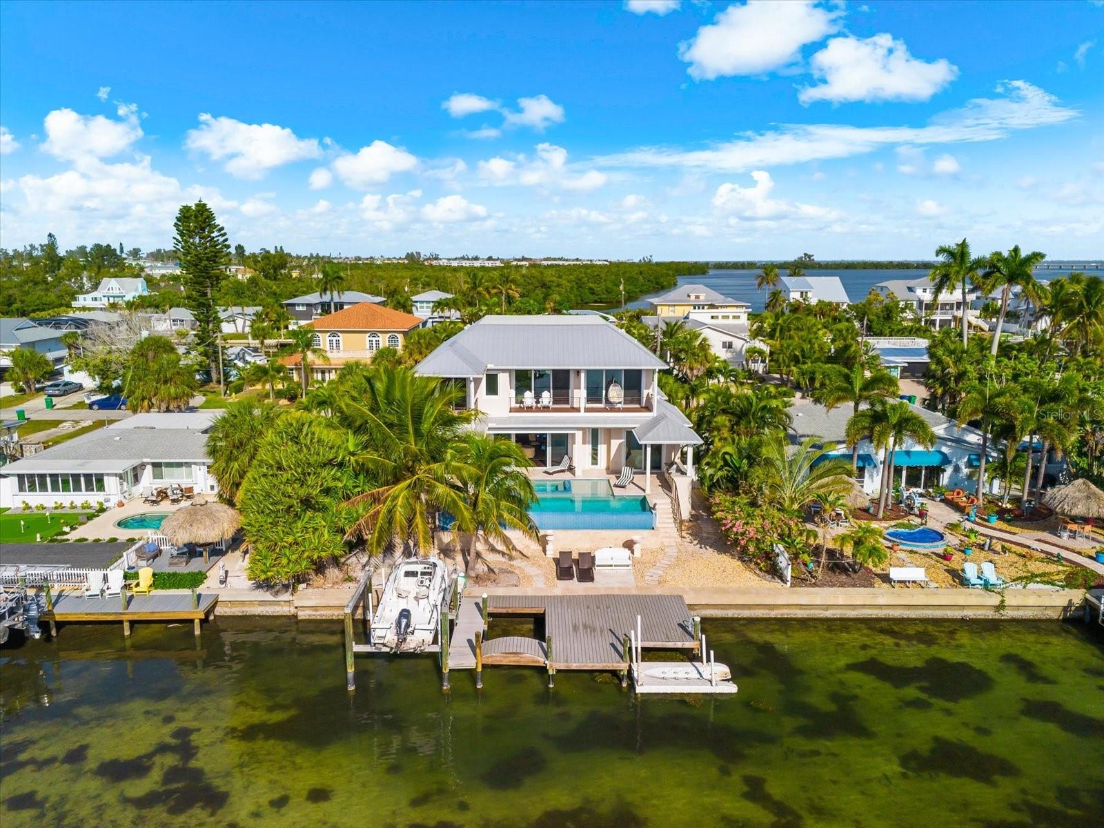 Image 81 of 94 For 511 Bayview Drive