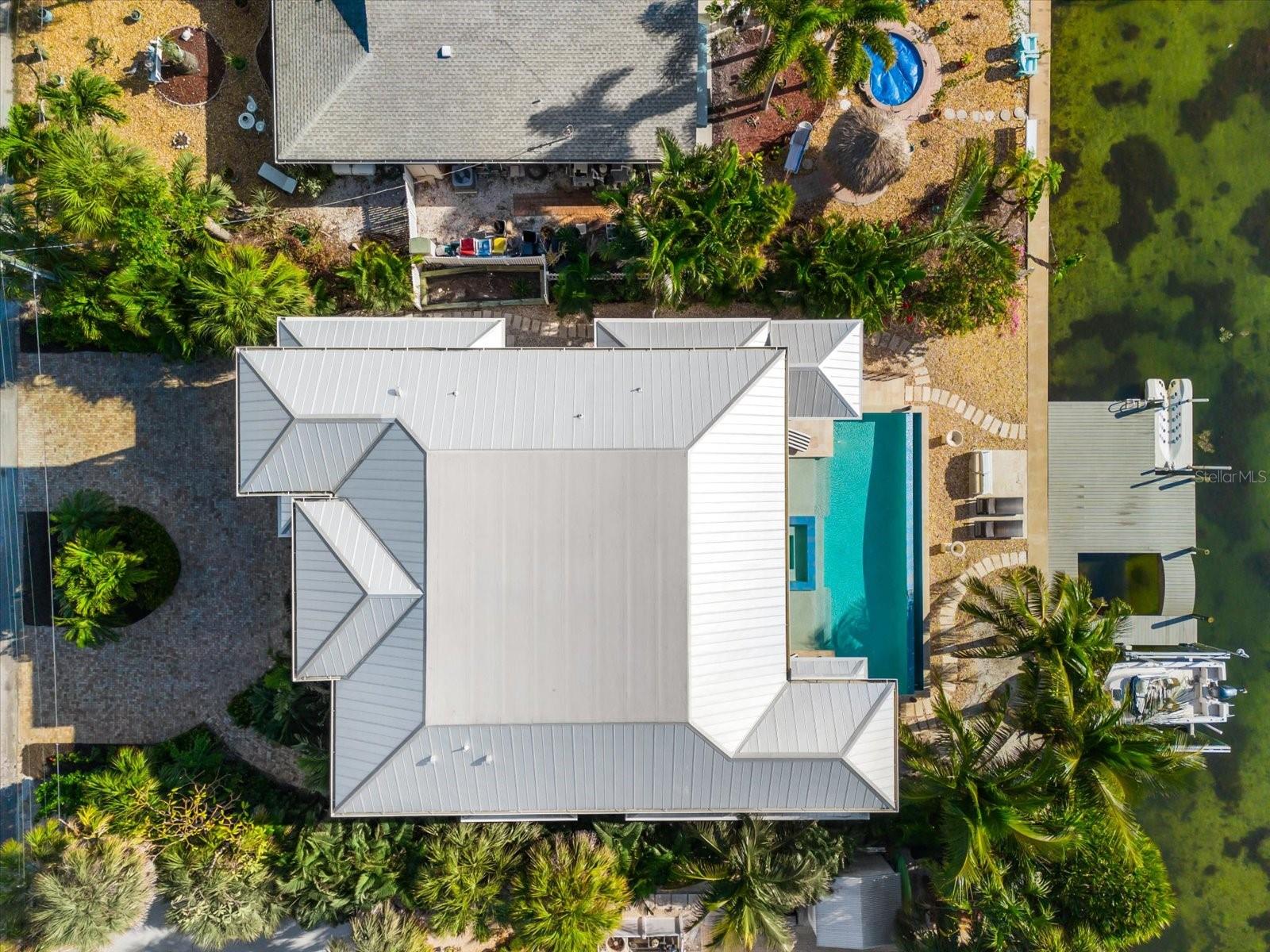 Image 90 of 94 For 511 Bayview Drive