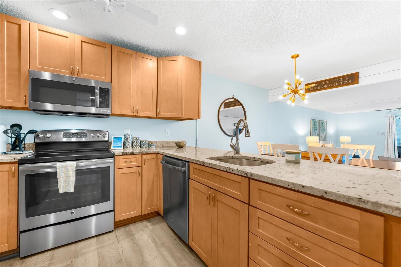 Image 17 of 48 For 102 68th Street 102