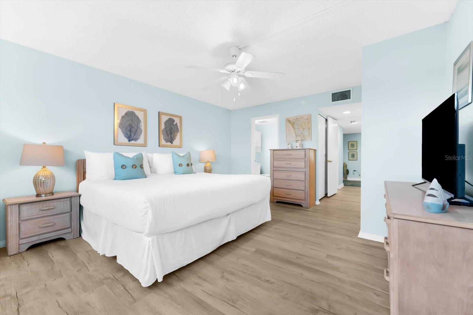 Image 8 of 48 For 102 68th Street 102