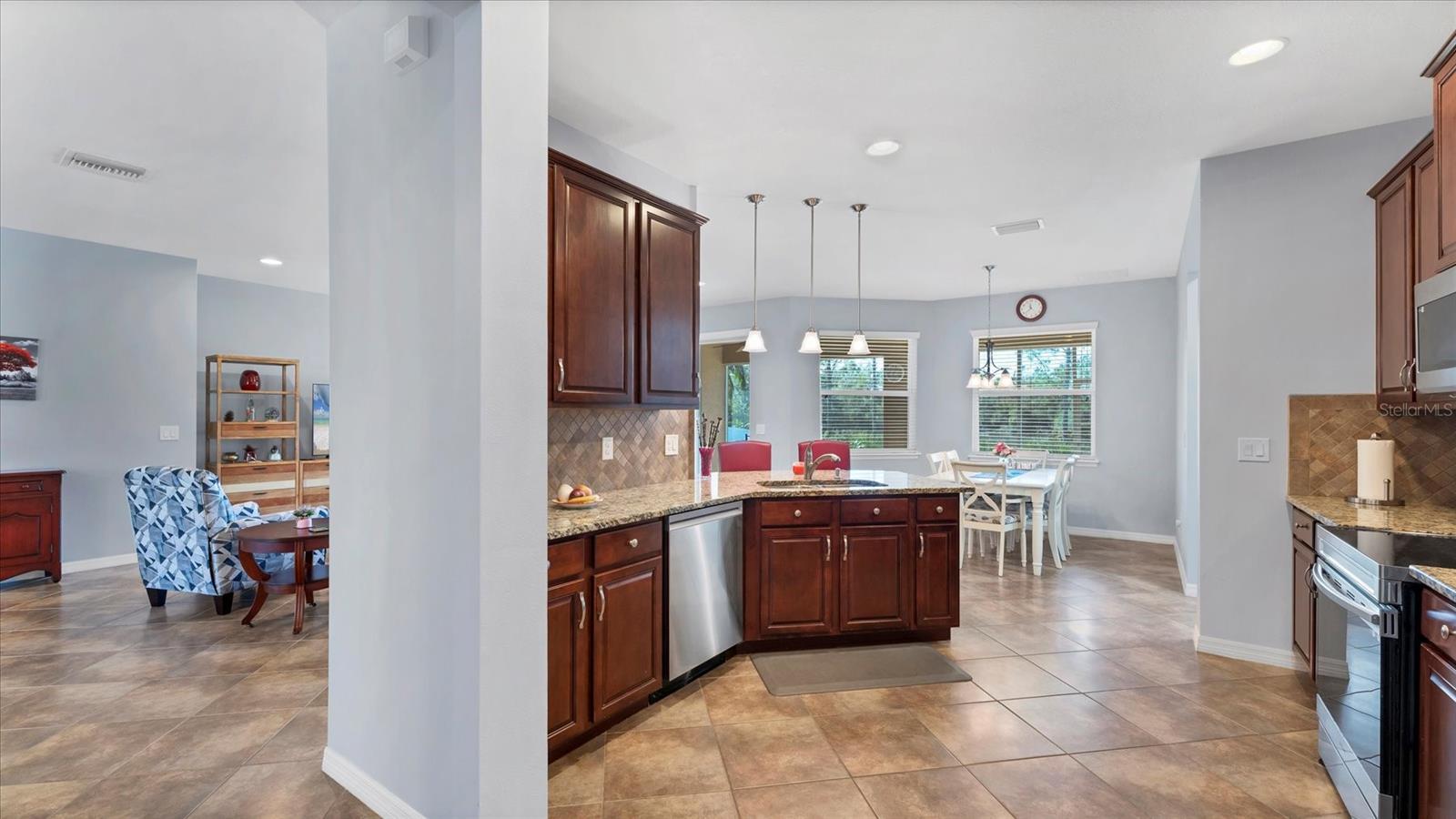 Image 18 of 49 For 2803 130th Avenue E