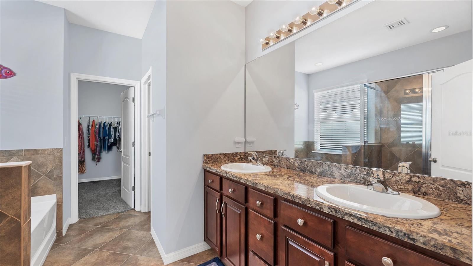 Image 22 of 49 For 2803 130th Avenue E