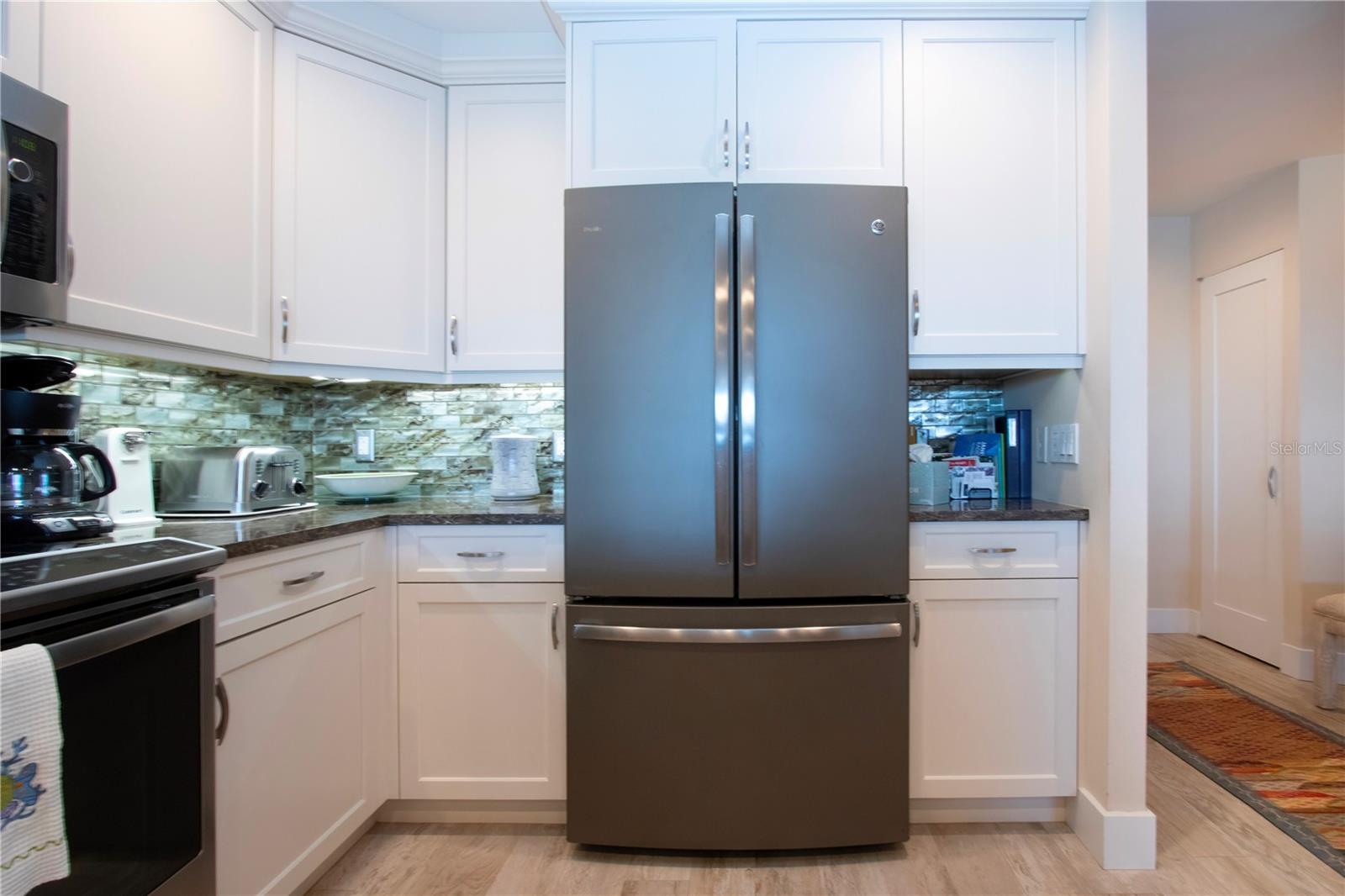 Image 11 of 54 For 1200 Peppertree Lane 601