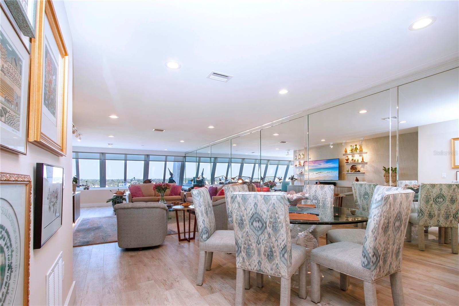 Image 13 of 54 For 1200 Peppertree Lane 601