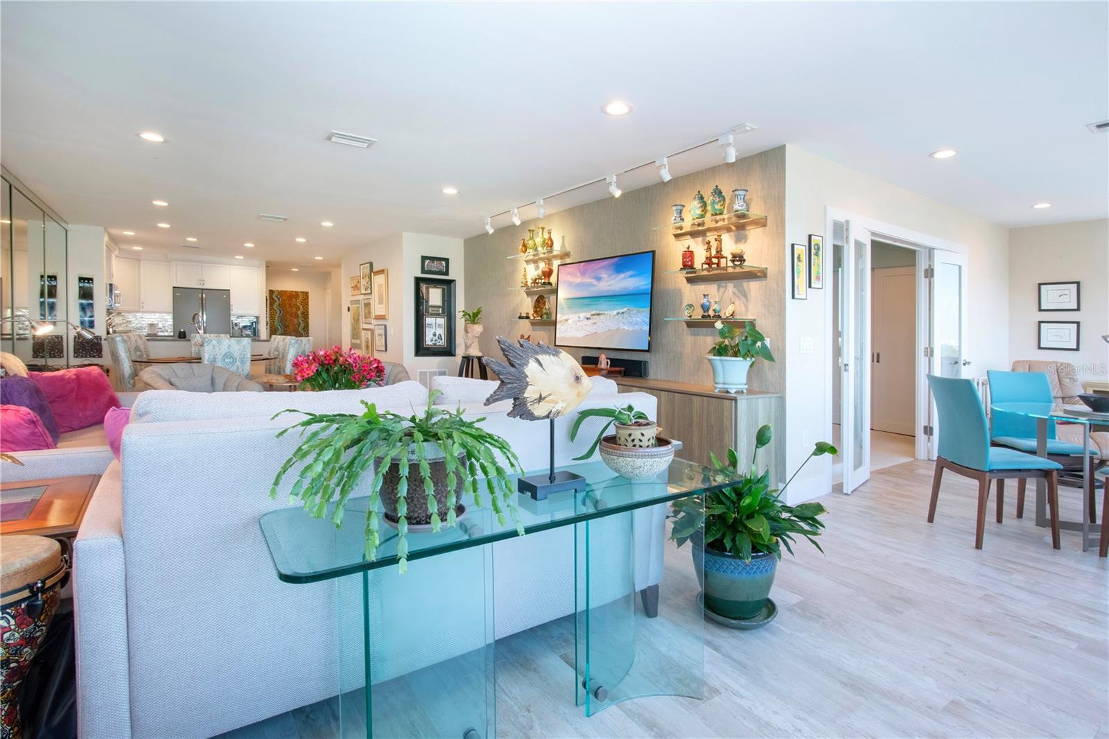 Image 24 of 54 For 1200 Peppertree Lane 601