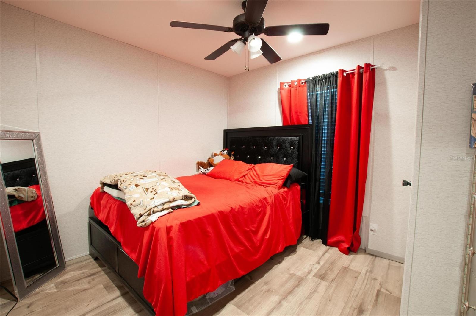 Image 11 of 24 For 2837 Persimmon Drive