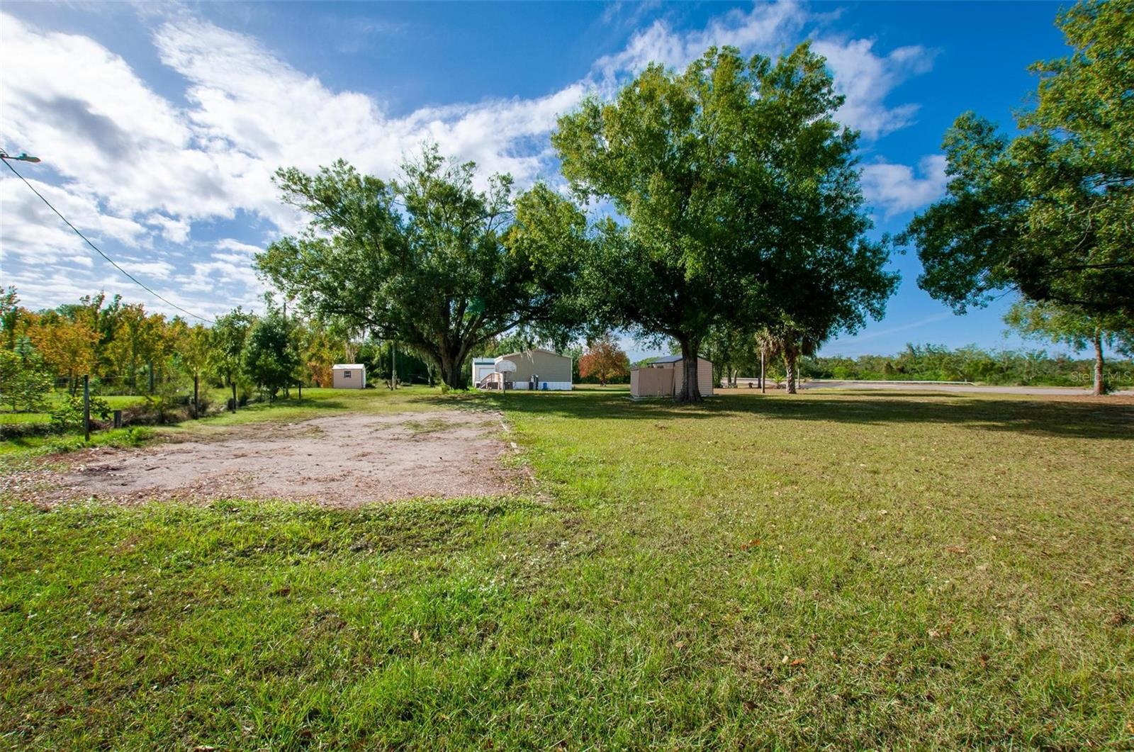 Image 16 of 24 For 2837 Persimmon Drive