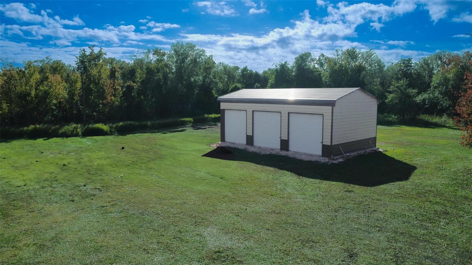 Image 19 of 24 For 2837 Persimmon Drive