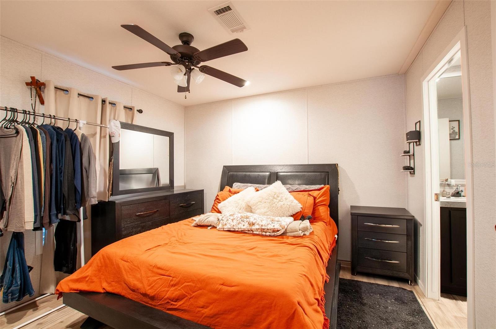 Image 9 of 24 For 2837 Persimmon Drive