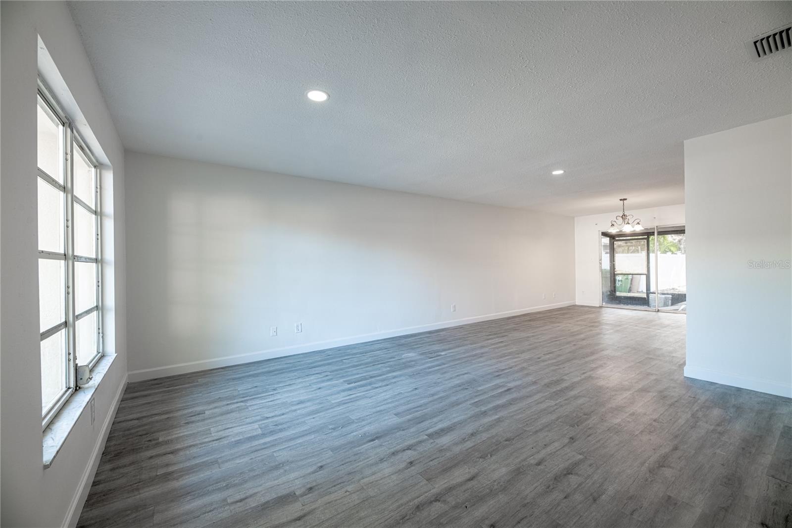 Image 3 of 24 For 244 Amherst Avenue 16