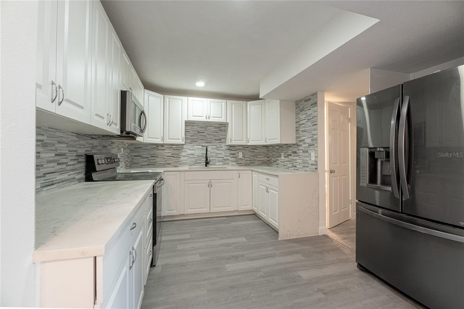 Image 4 of 24 For 244 Amherst Avenue 16