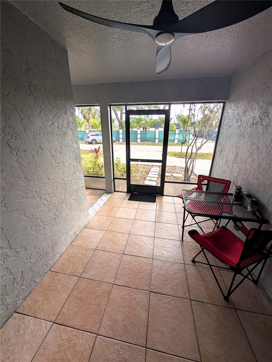 Image 3 of 21 For 2775 25th Street