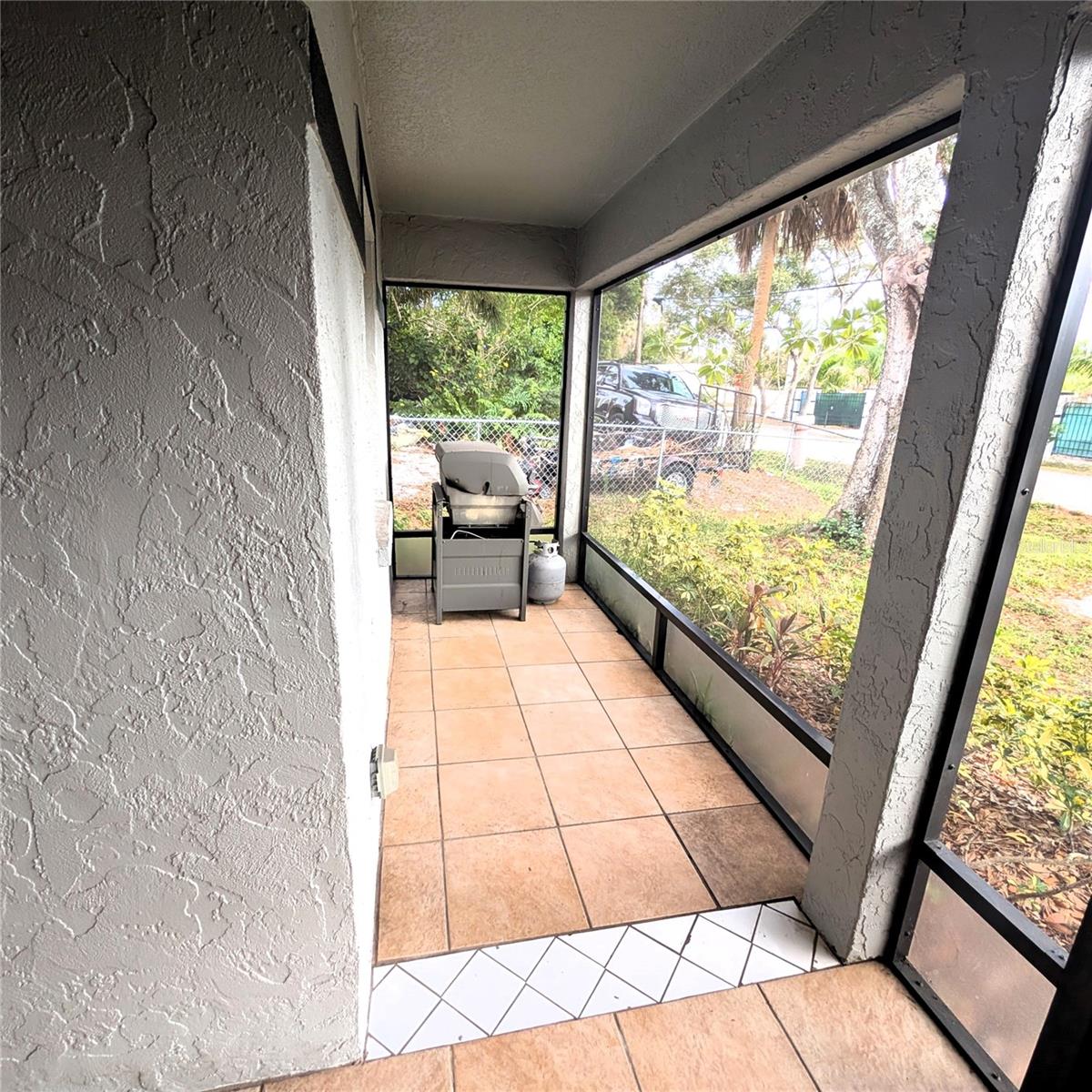 Image 4 of 21 For 2775 25th Street