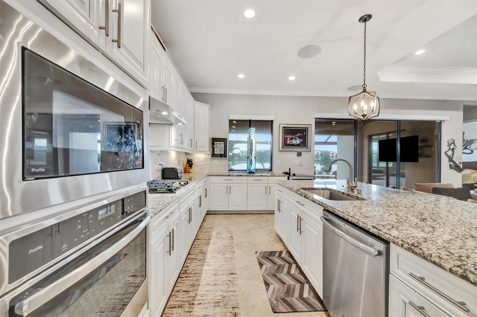 Image 27 of 78 For 16816 Bwana Place