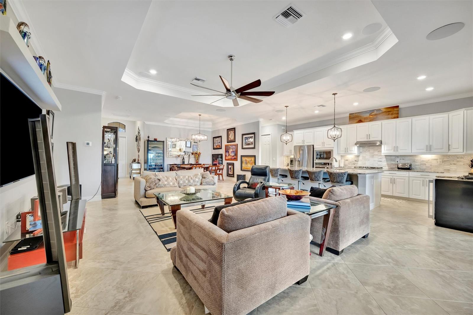 Image 32 of 78 For 16816 Bwana Place