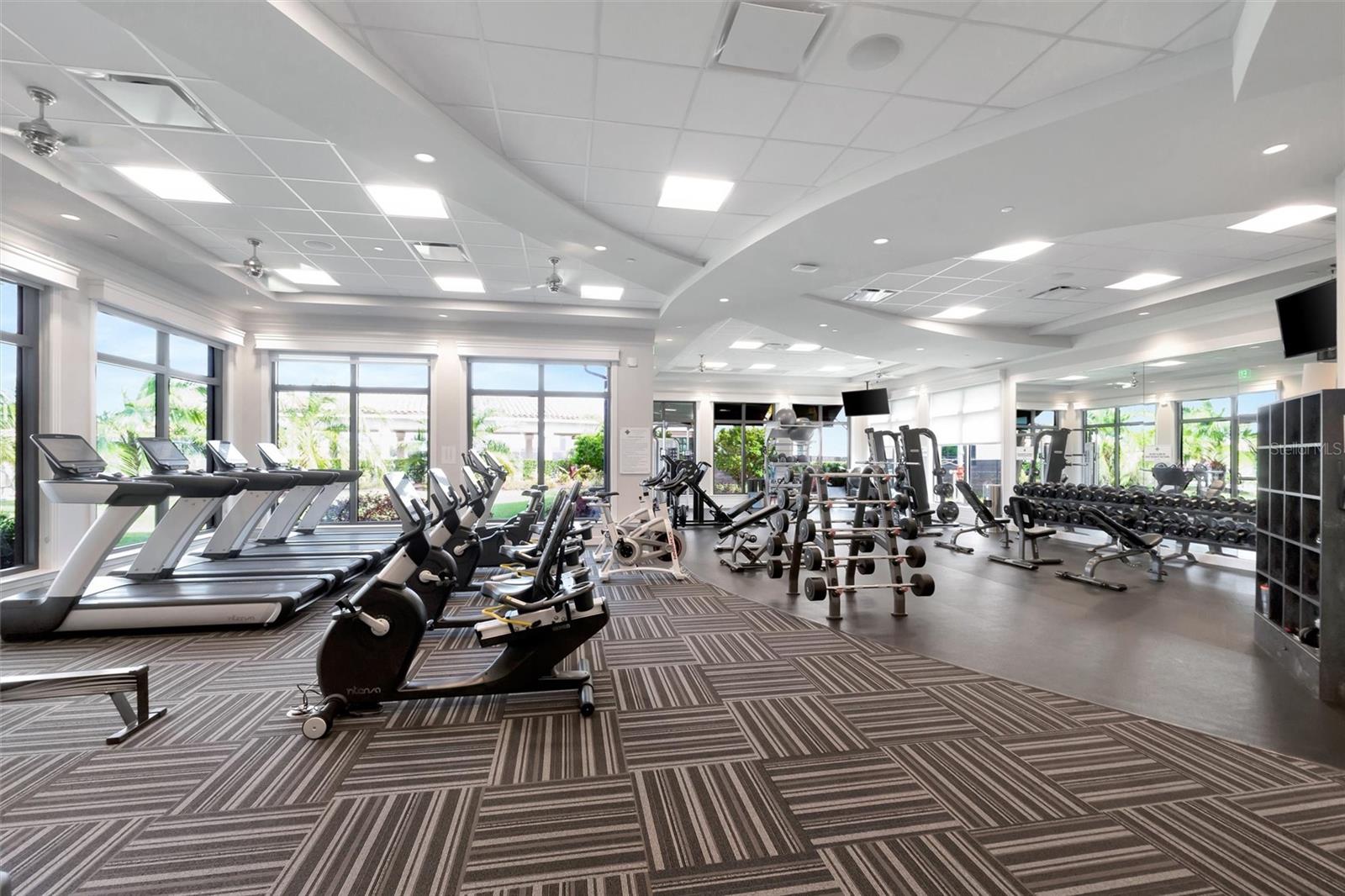 Image 68 of 78 For 16816 Bwana Place